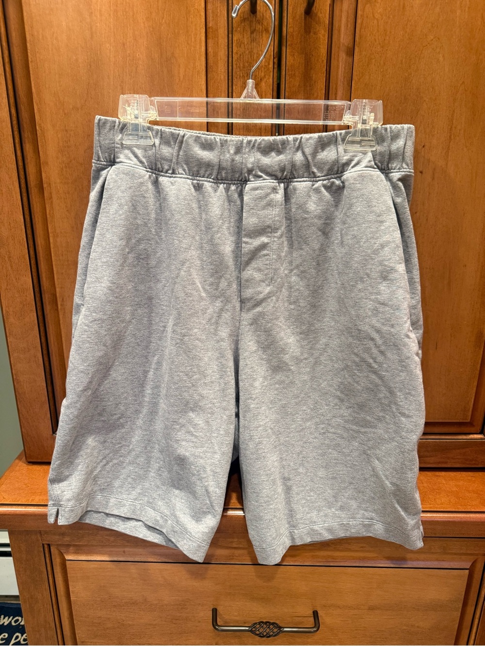 Lululemon Men's Gray Athletic Casual Shorts